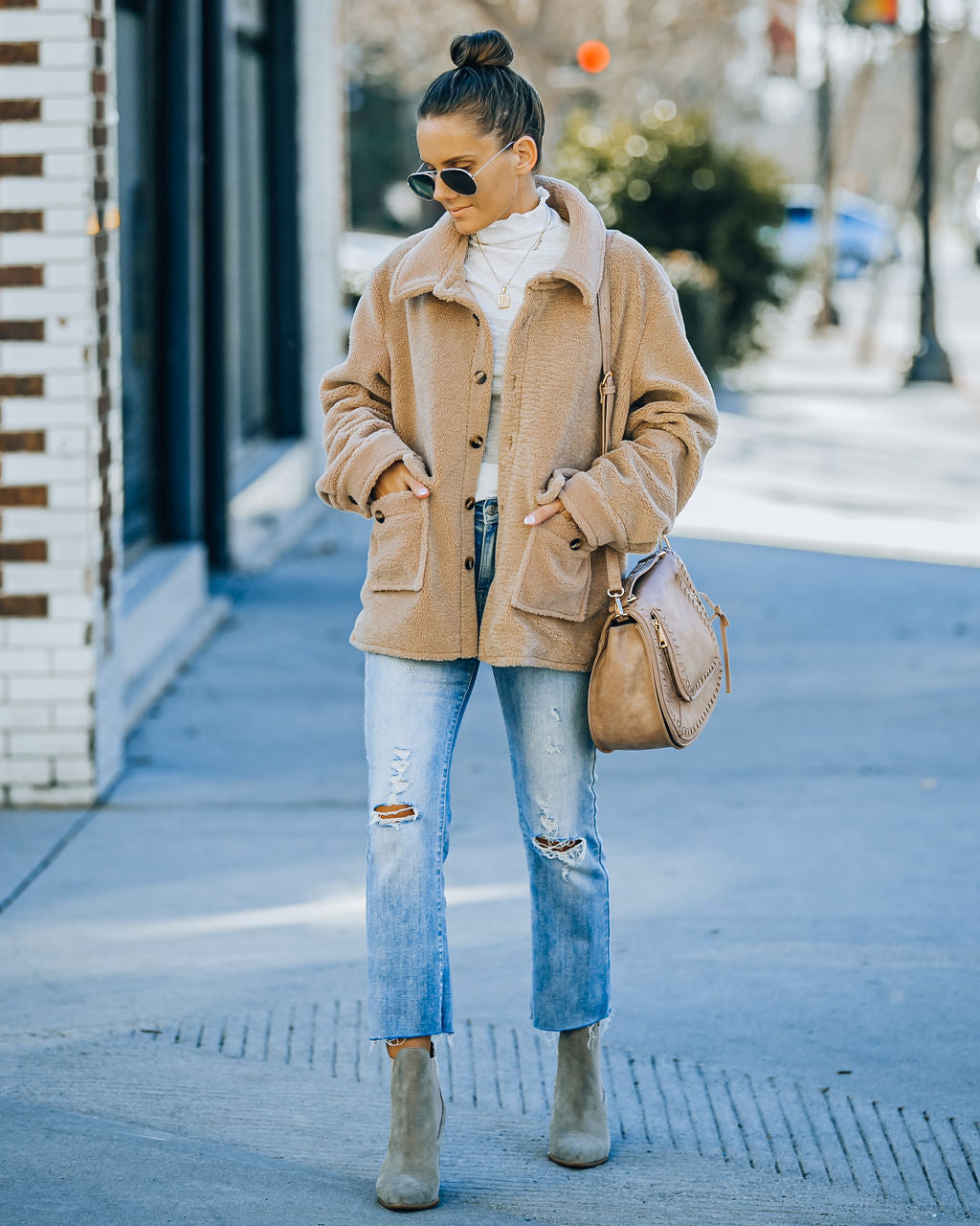 Noble Pocketed Teddy Jacket - Camel