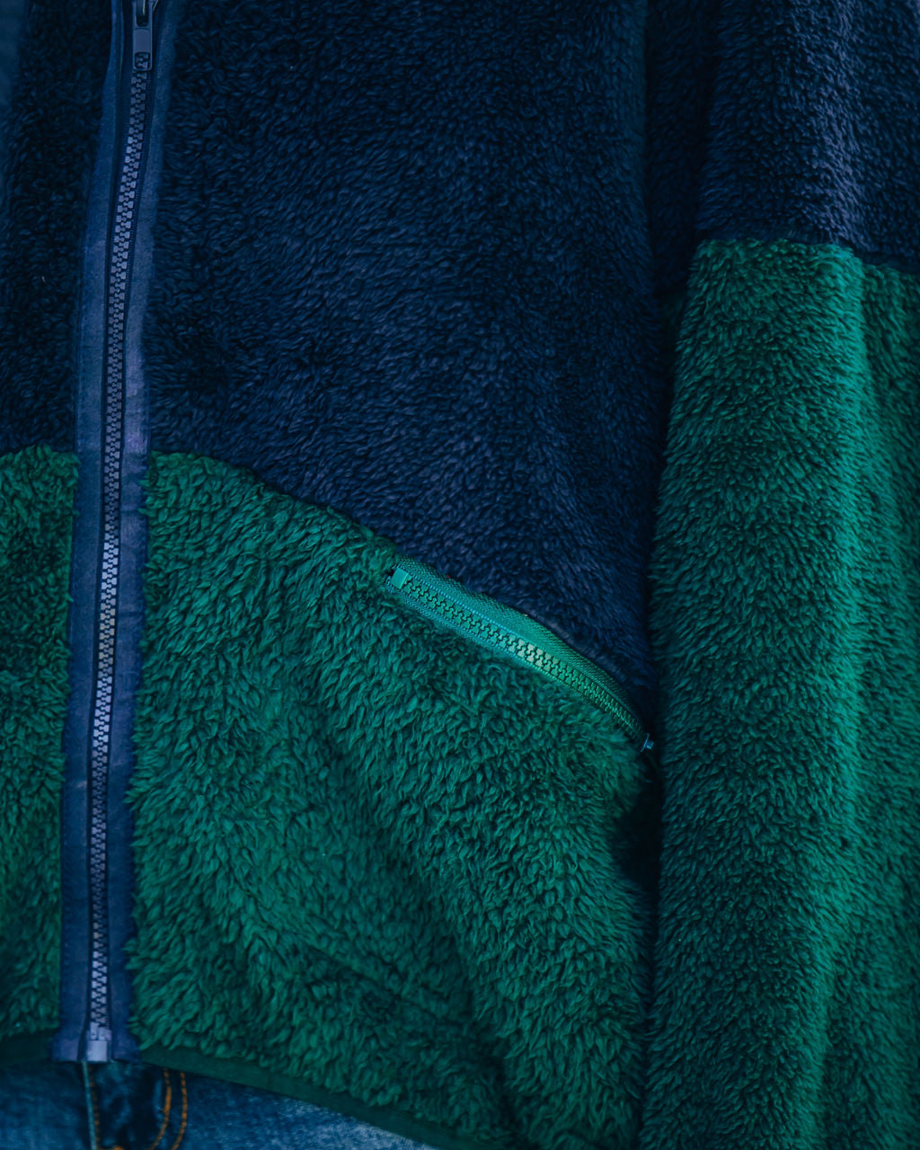 Nava Pocketed Colorblock Zip Up Jacket - Navy