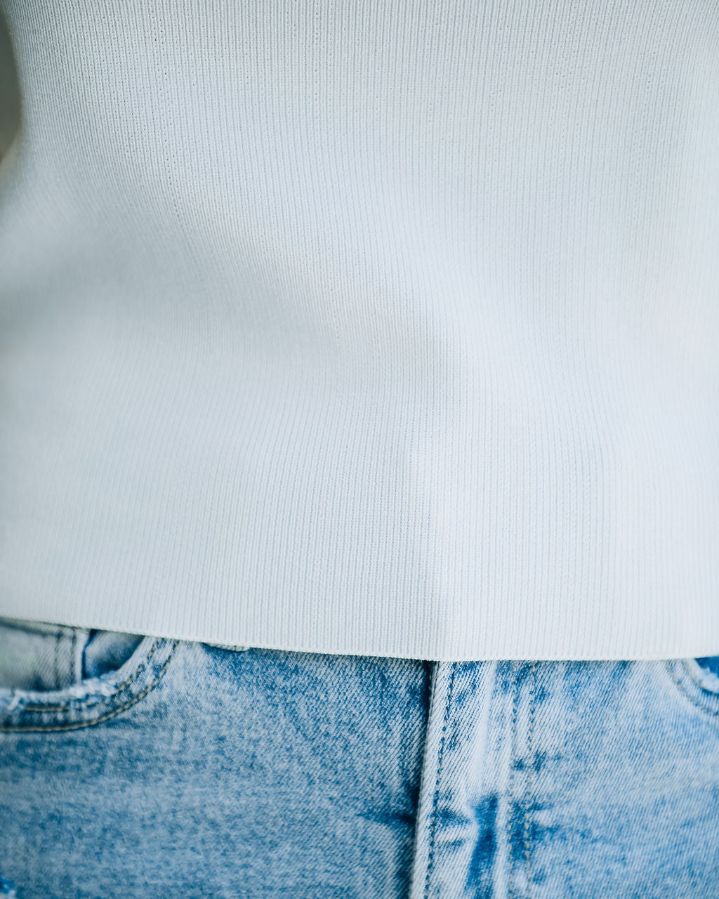 Maven Crop Ruffle Knit Tank - White