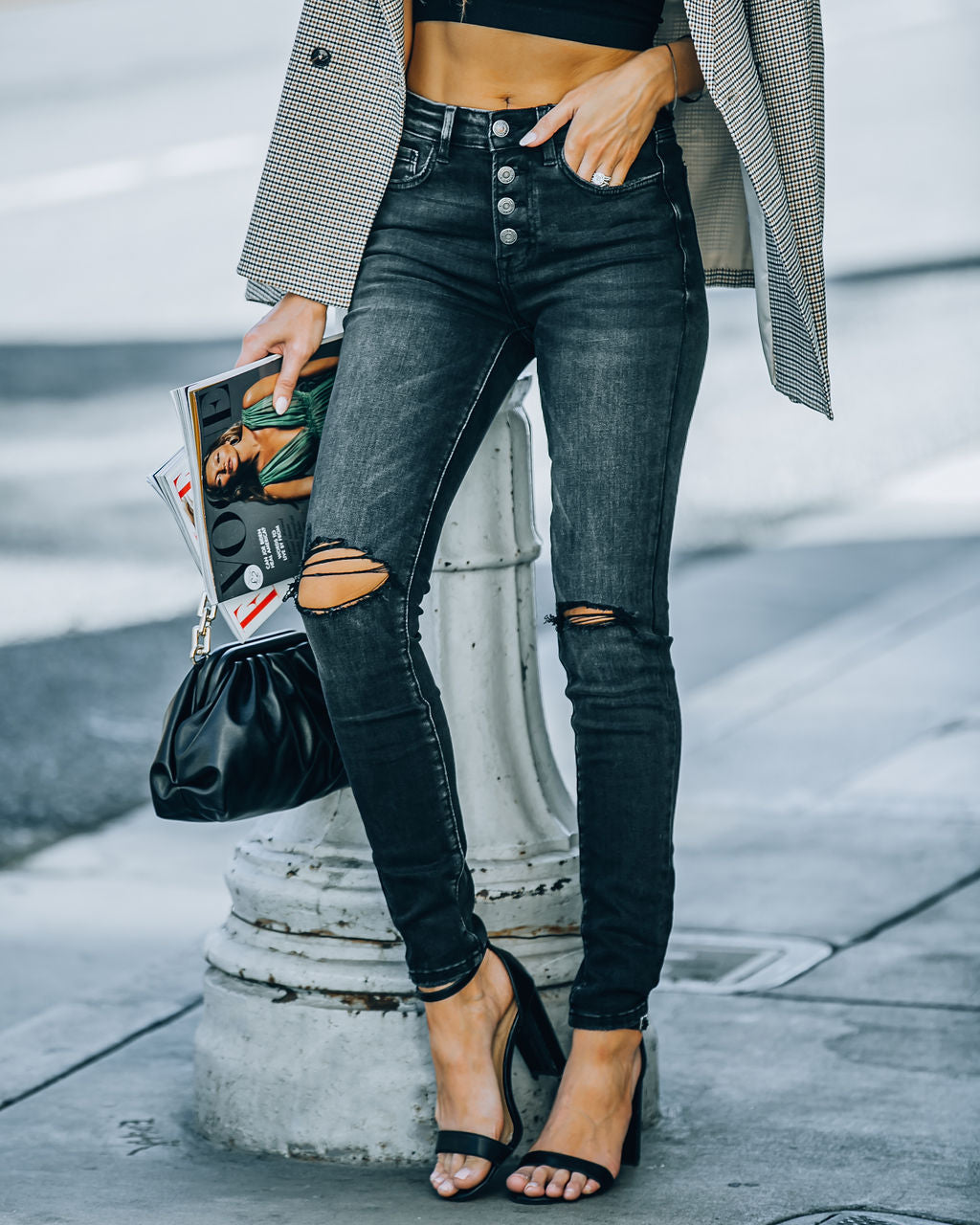 Periodic High Rise Distressed Skinny