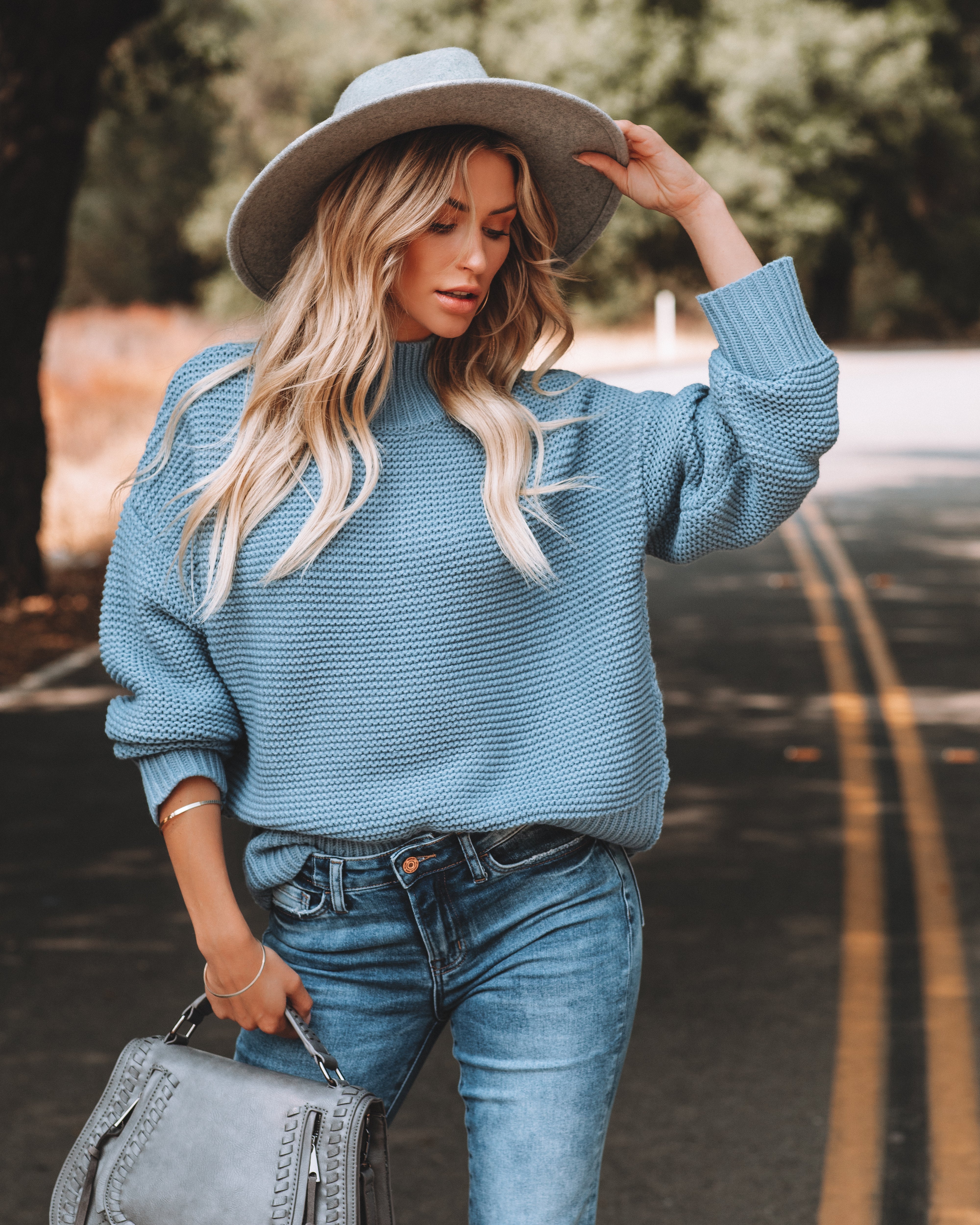 Glacier Mock Neck Knit Sweater - Blue