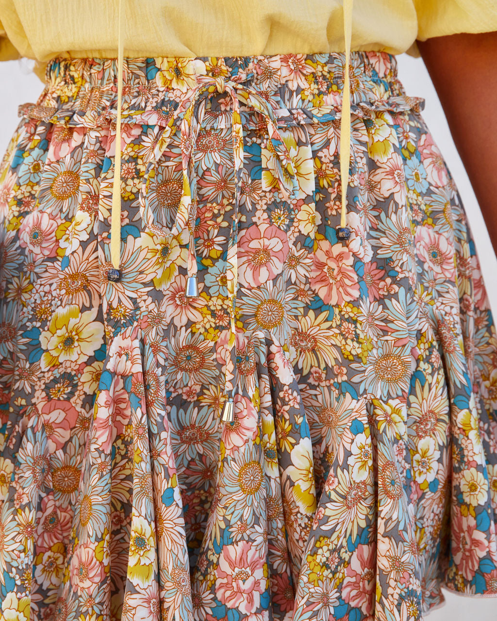 Mirian Floral Ruffle Mini Skort - Grey Multi
