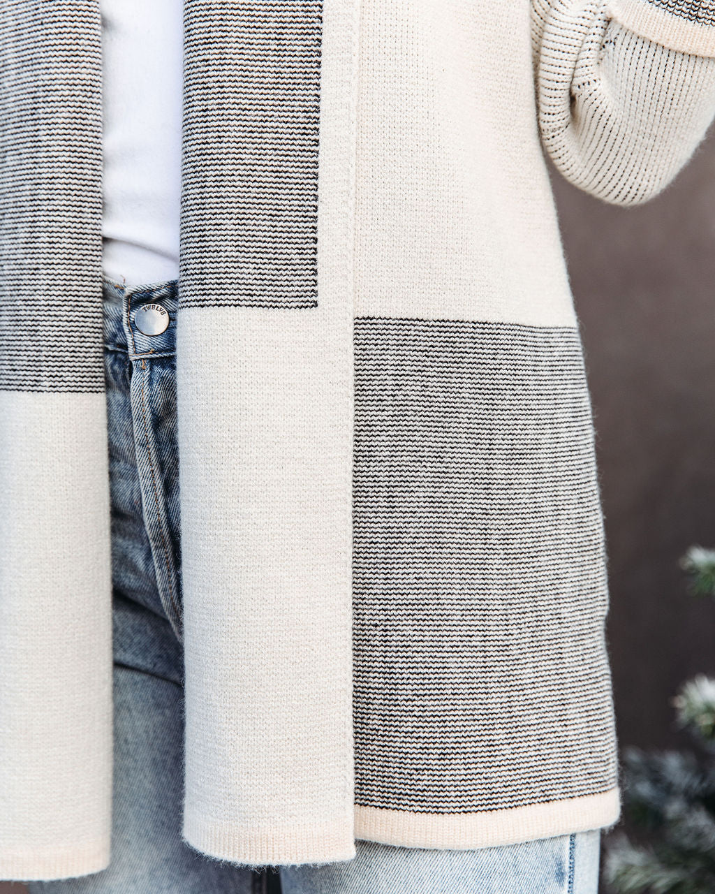 Zak Colorblock Knit Cardigan - Ivory Black
